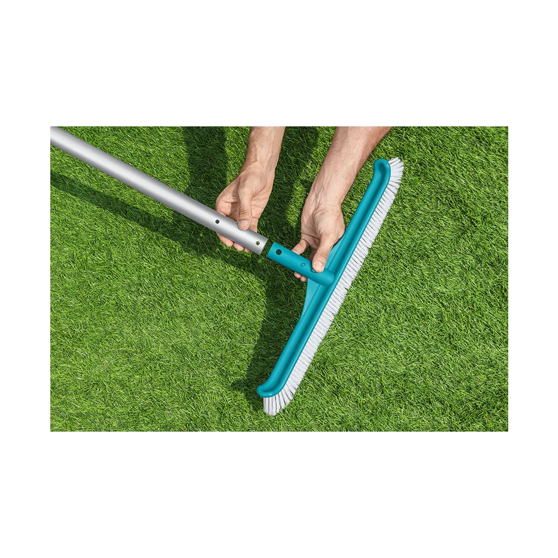 Насадка-щетка для чистки бассейна Bestway 58280 — изображение 3