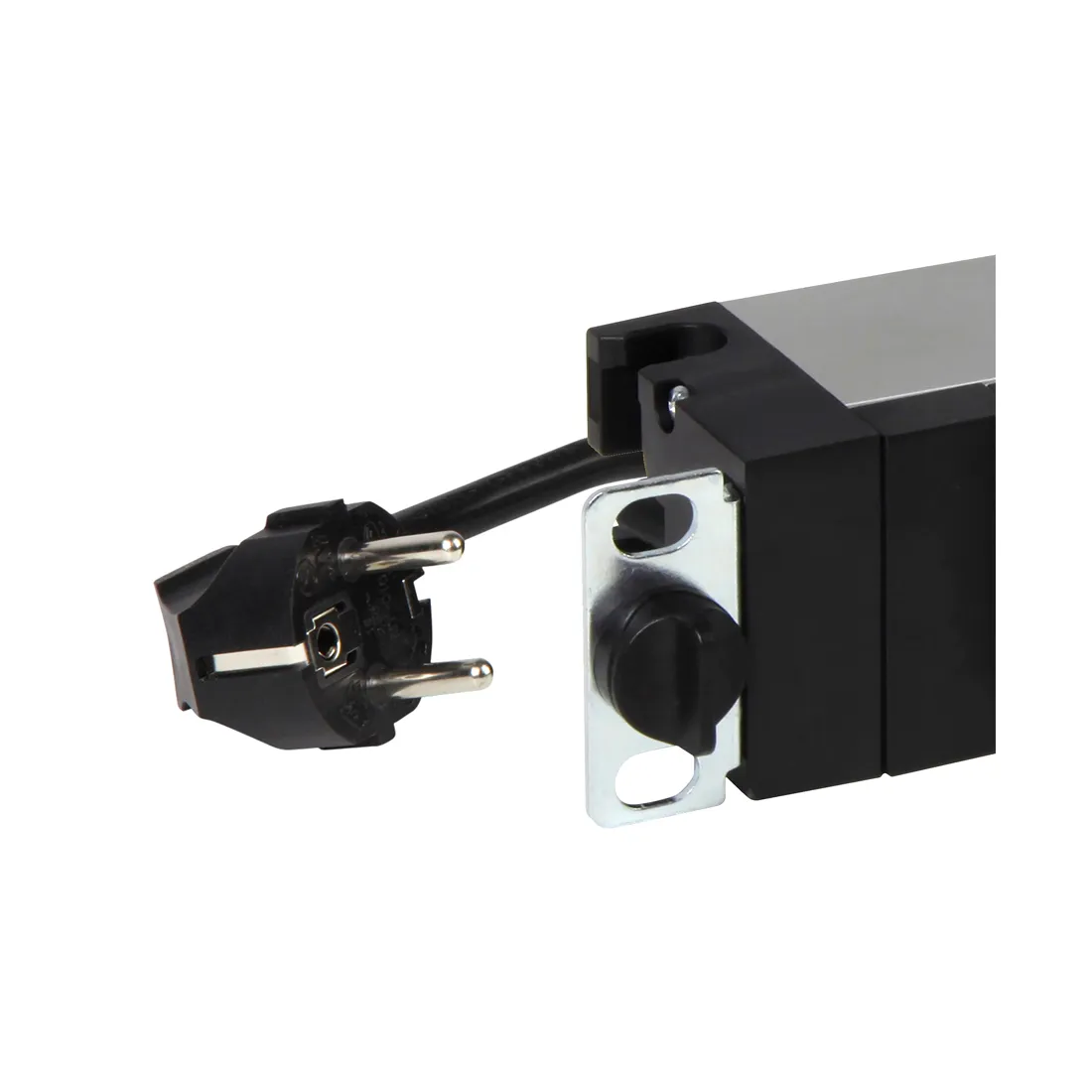 Блок распределения питания Legrand 9 розеток 2К+З - немецкий стандарт 3м.220 в. — изображение 2