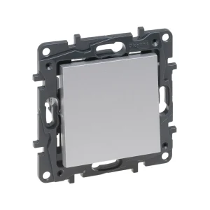 Переключатель одноклавишный крестовой Niloe Step 10А винт.клеммы Алюминий