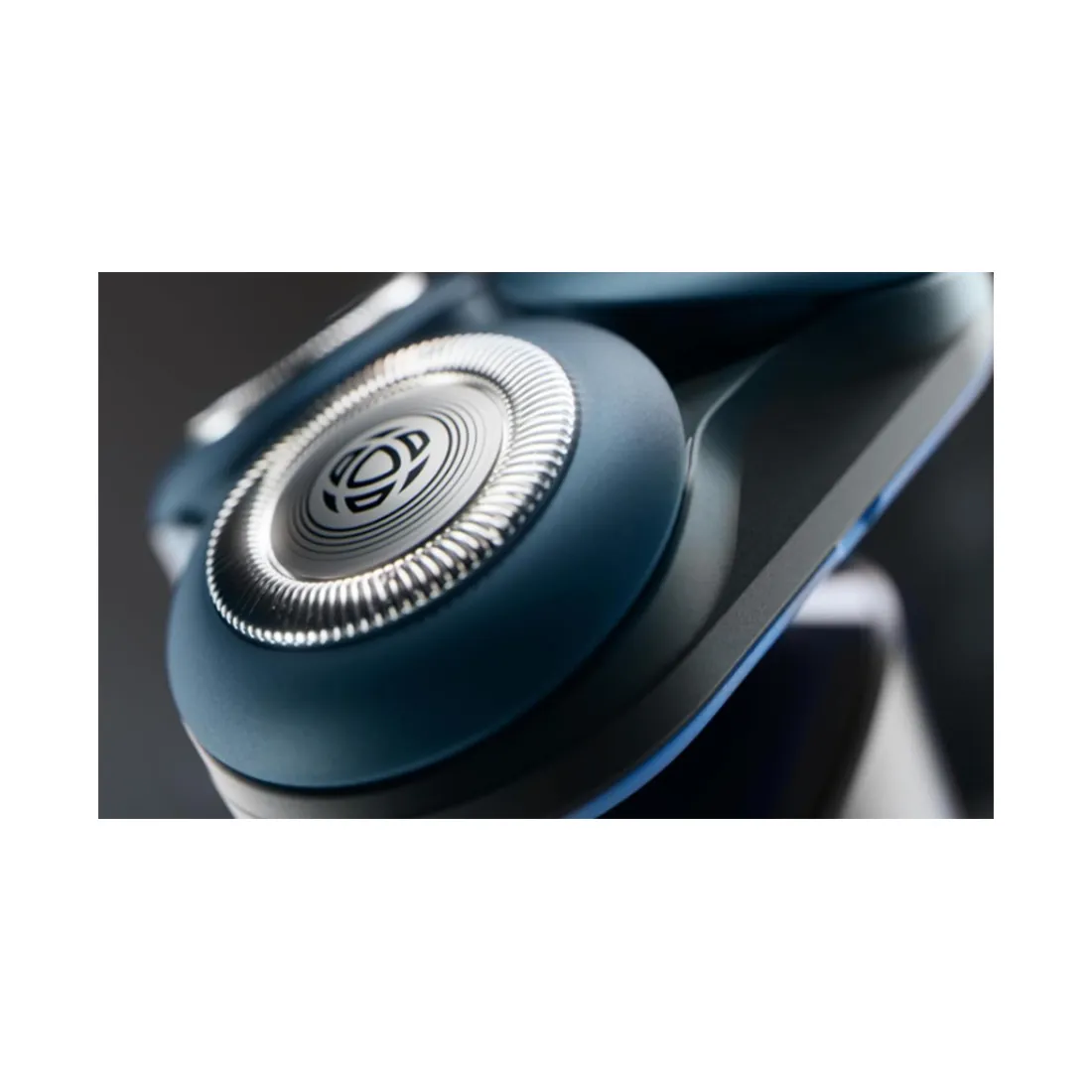 Электробритва Philips Серии 5000X X5004/00 для влажного и сухого бритья — изображение 3