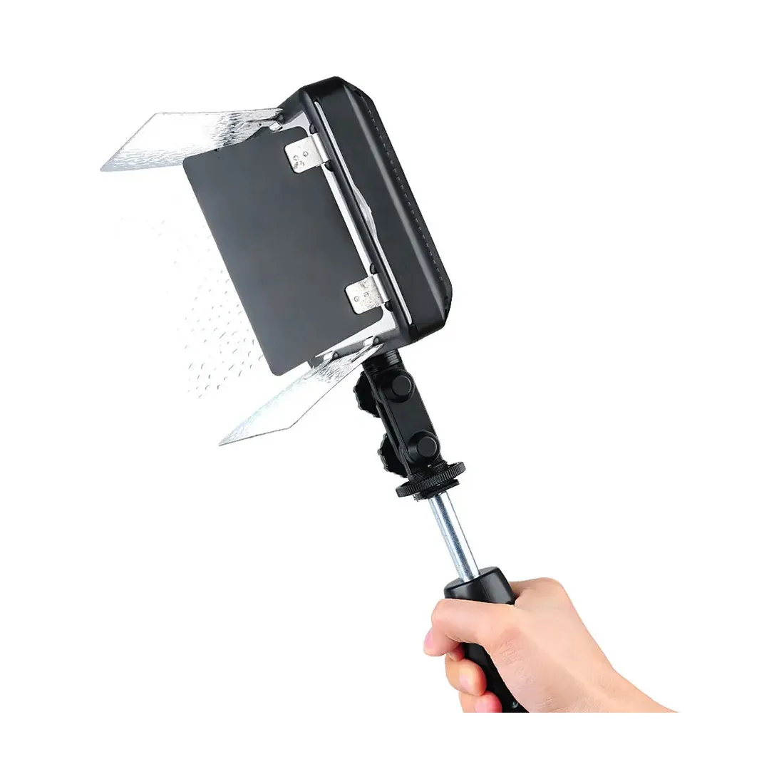 Осветитель светодиодный Godox LED308C II — изображение 3