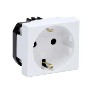 Розетка силовая серии Viva DKC 45005 2Р+Е со шторками белая